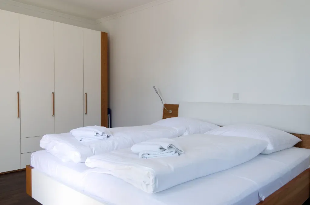 Schlafzimmer 2